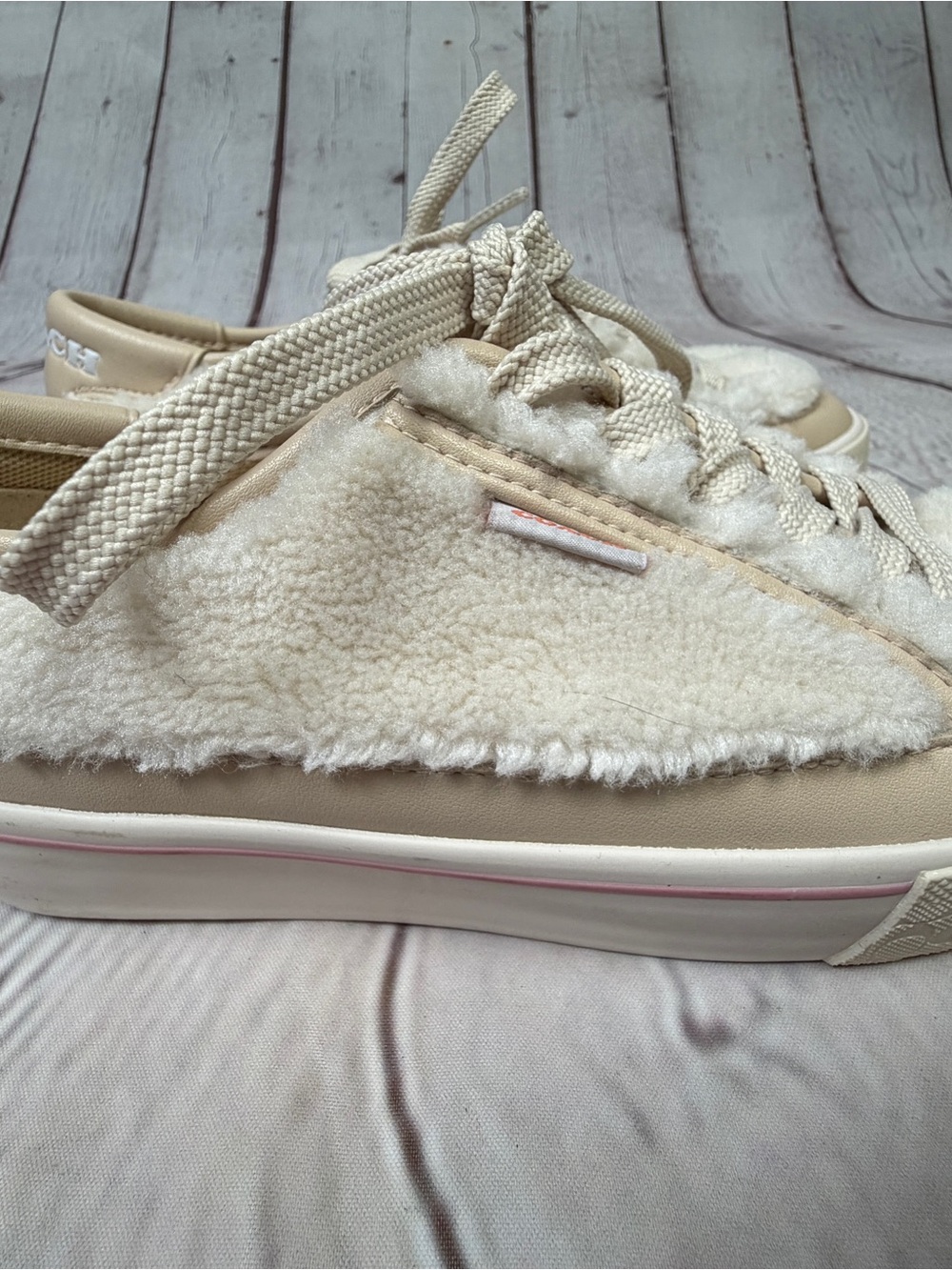 COACH New Citysole beige shearling lace-up platform sneakers NWT, size 6 - Picture 9 of 15